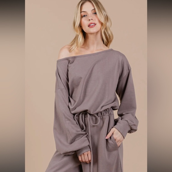 RESTOCKED Solid Long Sleeve Thick Elastic Waist Jumpsuit - Picture 5 of 5